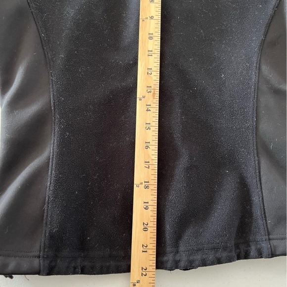 Mountain Hardware Women’s Windstopper Fleece Jacket Black Size Small - Picture 12 of 13